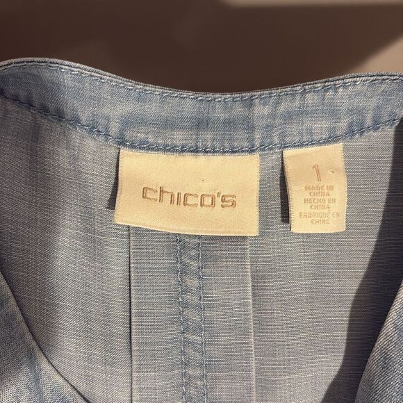 Chicos Chambray Tie Sleeveless Top Size 1 - Picture 10 of 14